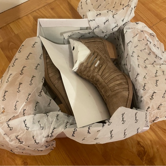 Braided ankle boot - Qupid Sochi light taupe distressed NIB - Picture 5 of 7